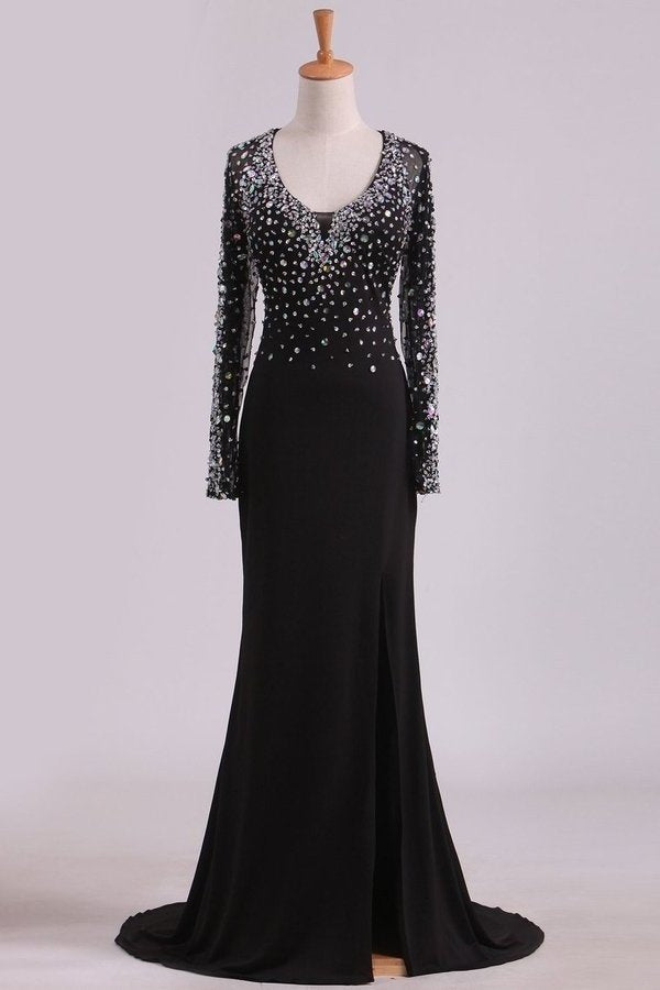 2024 Open Back Long Sleeves With Beading And Slit Prom Dresses Sweep Train P2ZXHL4Y