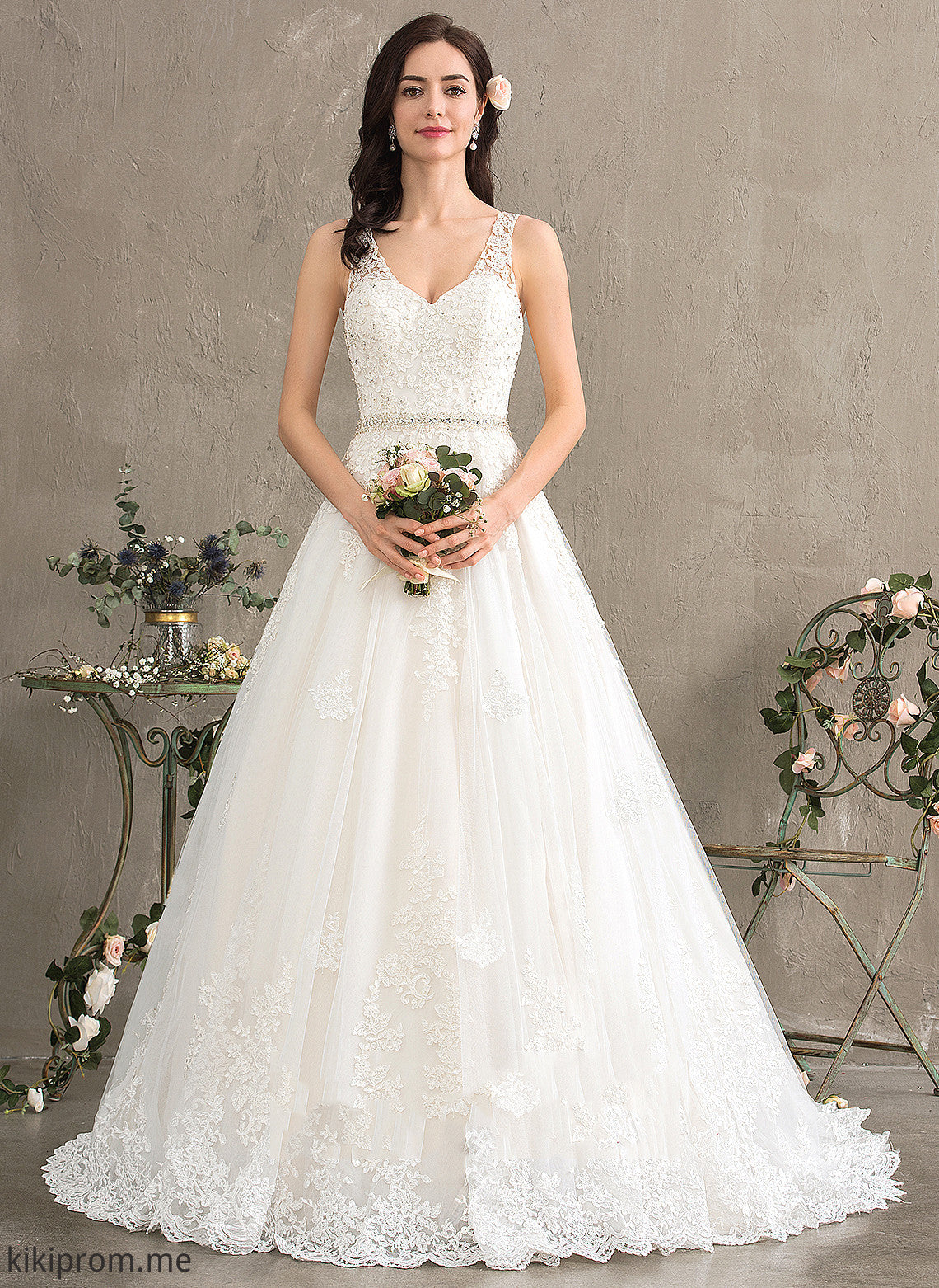 Sequins Beading Court Miah Ball-Gown/Princess V-neck Train Wedding Tulle Wedding Dresses With Dress Lace