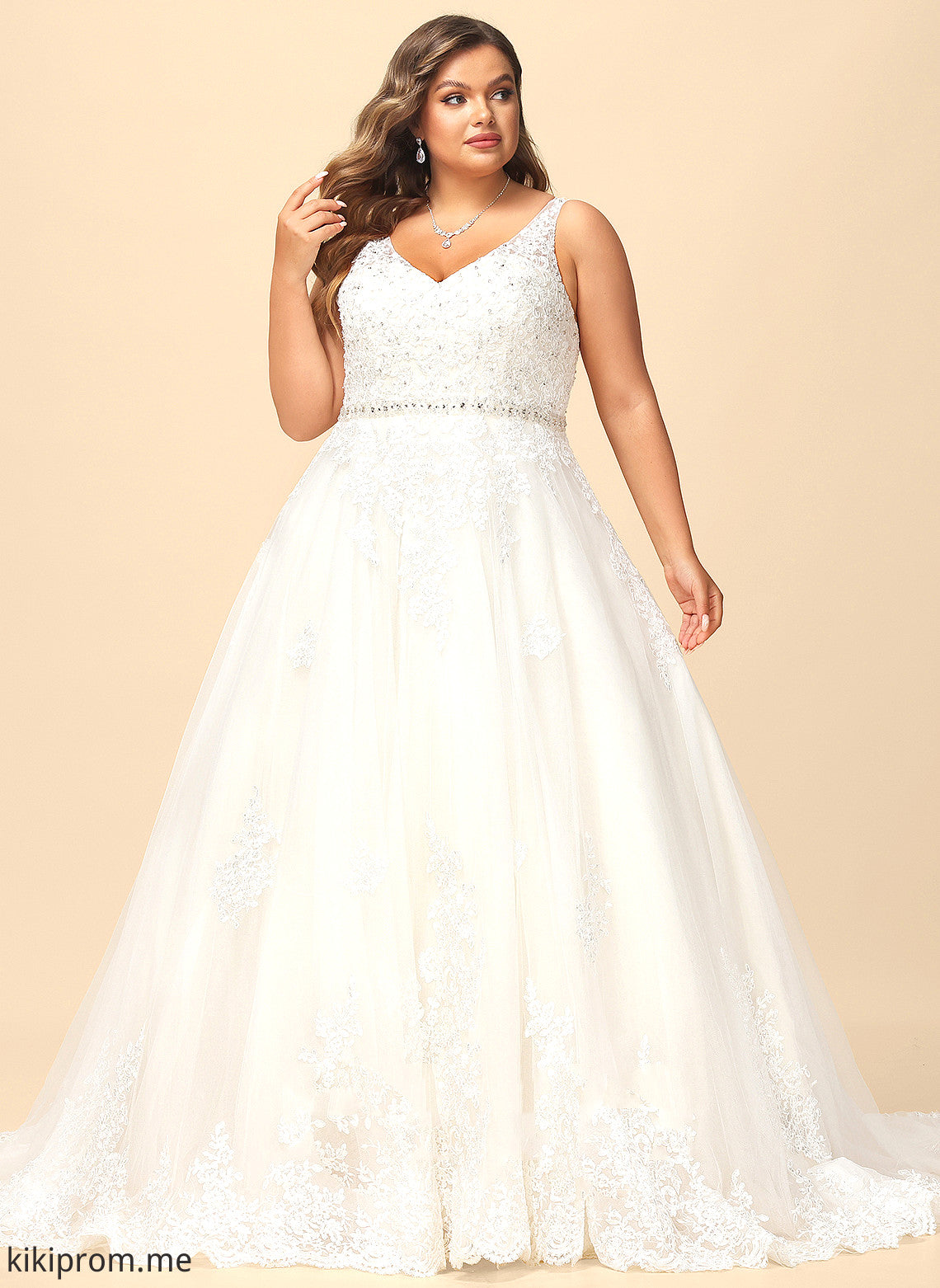 Sequins Beading Court Miah Ball-Gown/Princess V-neck Train Wedding Tulle Wedding Dresses With Dress Lace