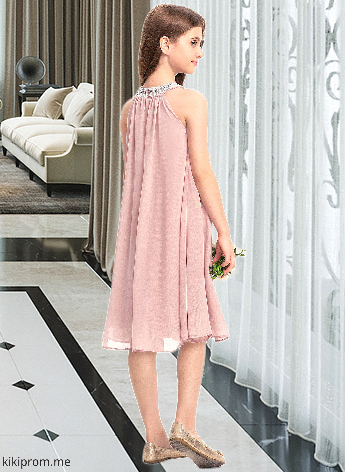 Sara A-Line Scoop Neck Knee-Length Chiffon Junior Bridesmaid Dress With Beading Sequins STFP0013365