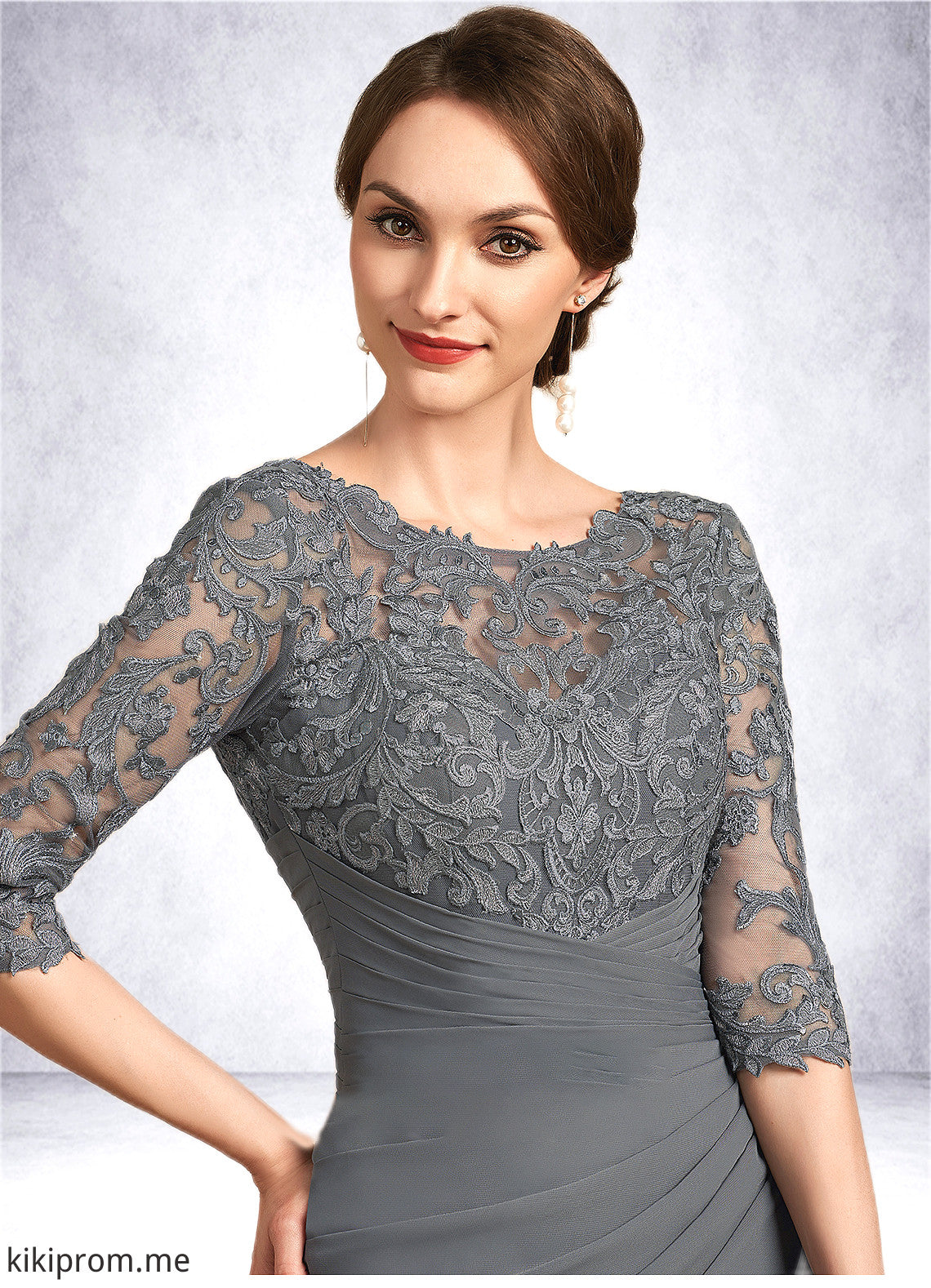 Crystal Sheath/Column Scoop Neck Floor-Length Chiffon Lace Mother of the Bride Dress With Ruffle STF126P0014703