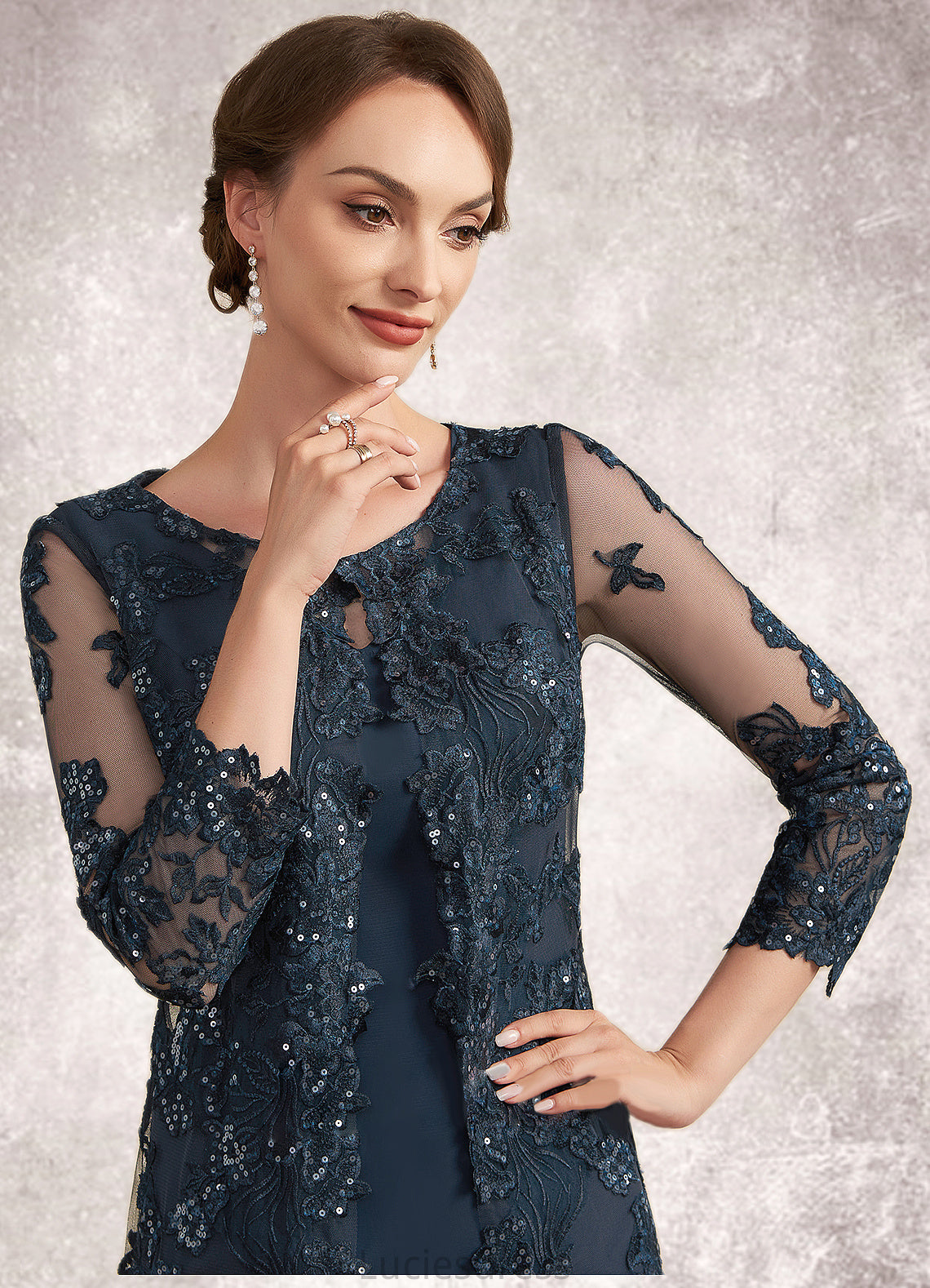 Julianne Sheath/Column Scoop Neck Knee-Length Chiffon Lace Mother of the Bride Dress With Sequins HF126P0014771