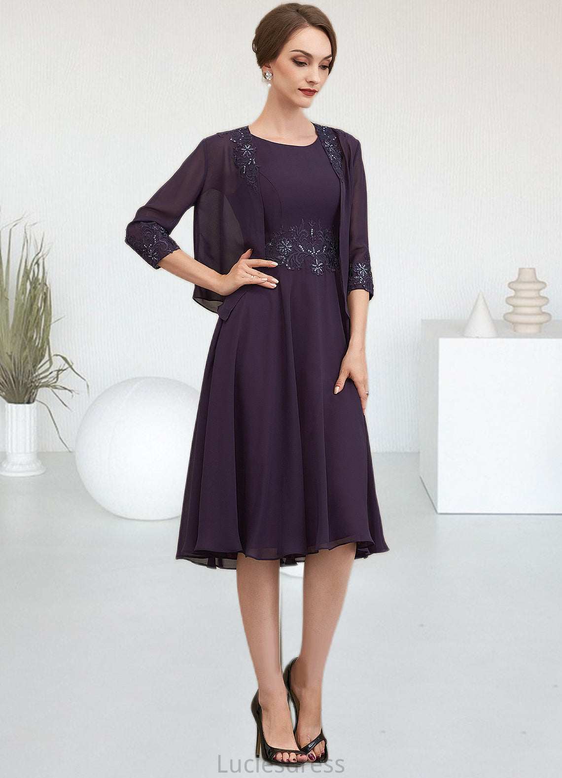 Helga A-Line Scoop Neck Knee-Length Chiffon Lace Mother of the Bride Dress With Sequins HF126P0014968