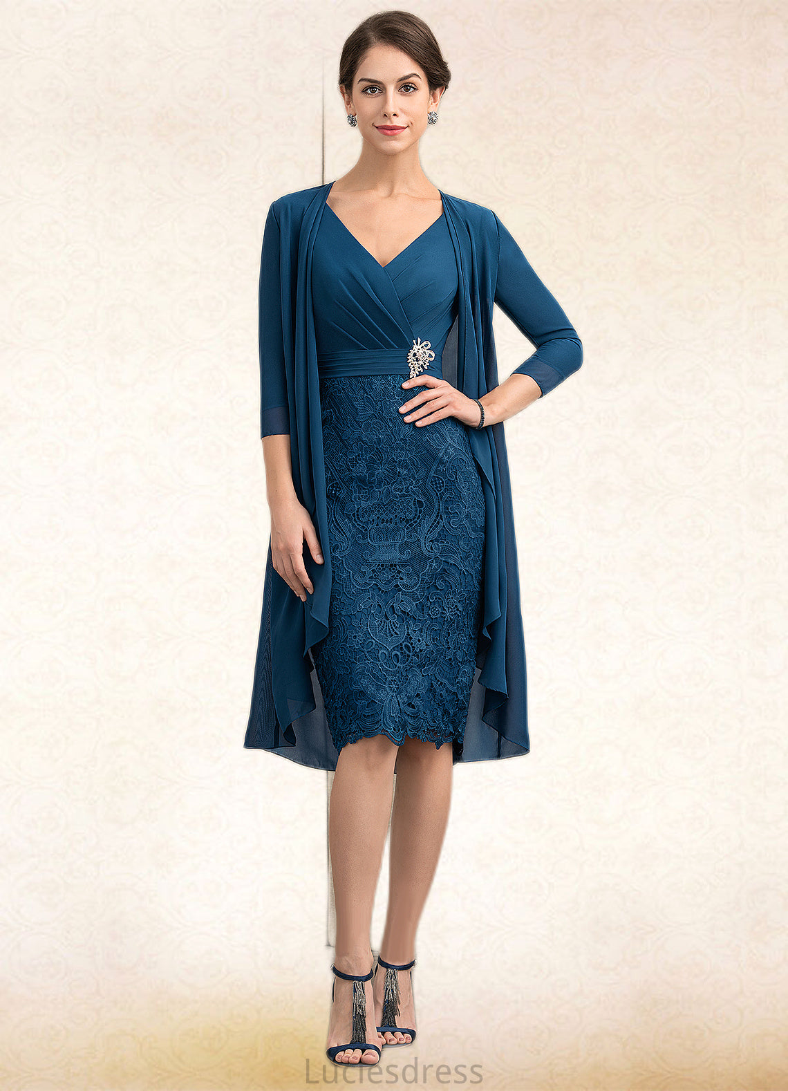 Claire Sheath/Column V-neck Knee-Length Chiffon Lace Mother of the Bride Dress With Crystal Brooch HF126P0014972