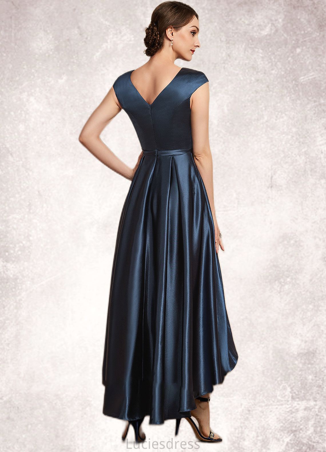 Evelyn A-Line Scoop Neck Asymmetrical Satin Mother of the Bride Dress With Bow(s) Pockets HF126P0014976