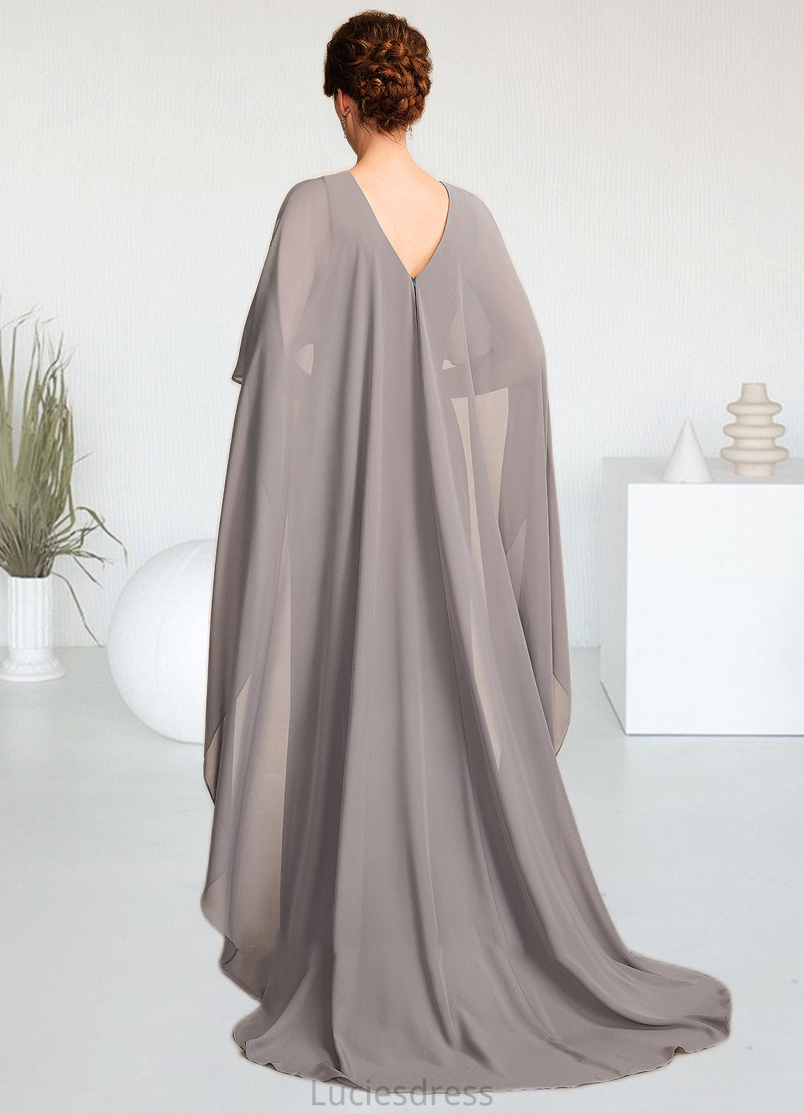 Undine Sheath/Column Scoop Neck Sweep Train Chiffon Mother of the Bride Dress With Split Front HF126P0015000