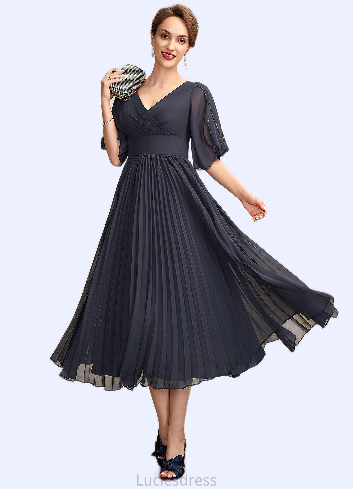 Paisley A-Line V-neck Tea-Length Chiffon Mother of the Bride Dress With Pleated HF126P0015012