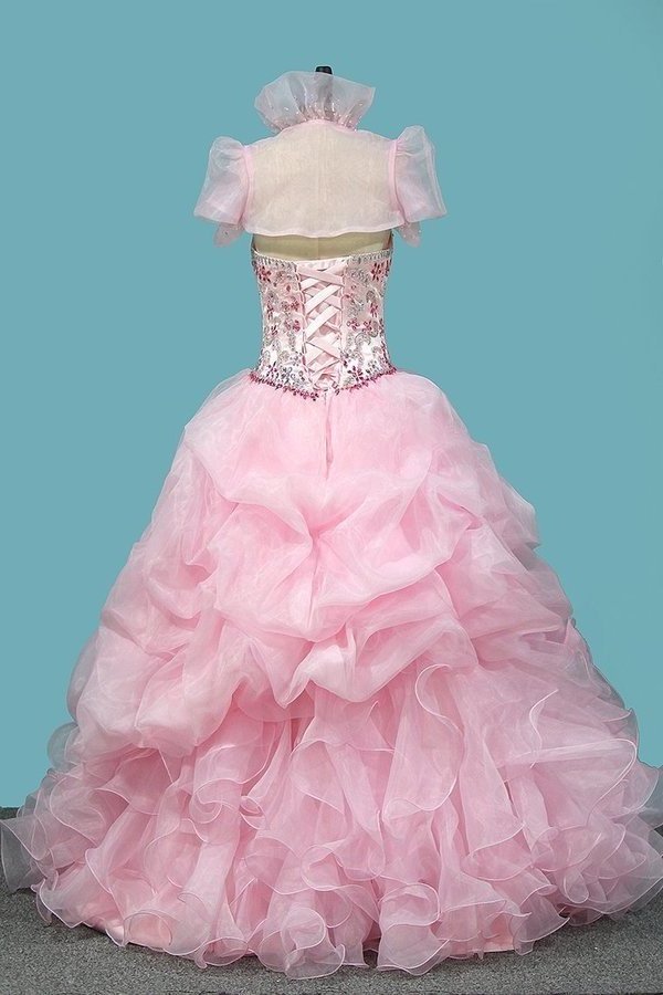 2024 Organza Ball Gown Quinceanera Dresses Sweetheart Beaded Bodice P3CXQFXH