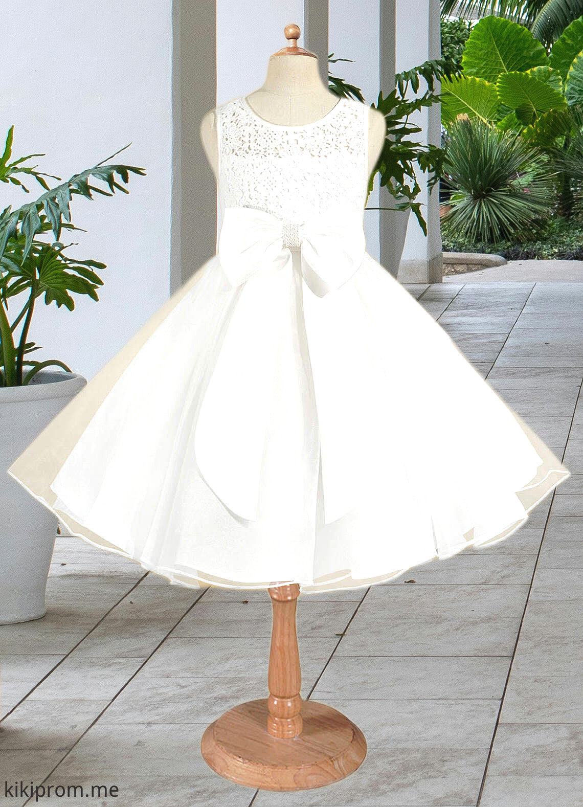 Ayana A-Line Lace Organza Knee-Length Dress Diamond White STFP0022811