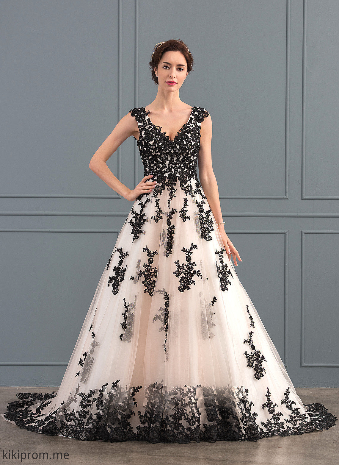 Armani Wedding Dresses Tulle Court Lace Wedding V-neck Ball-Gown/Princess Lace Appliques Dress Train With