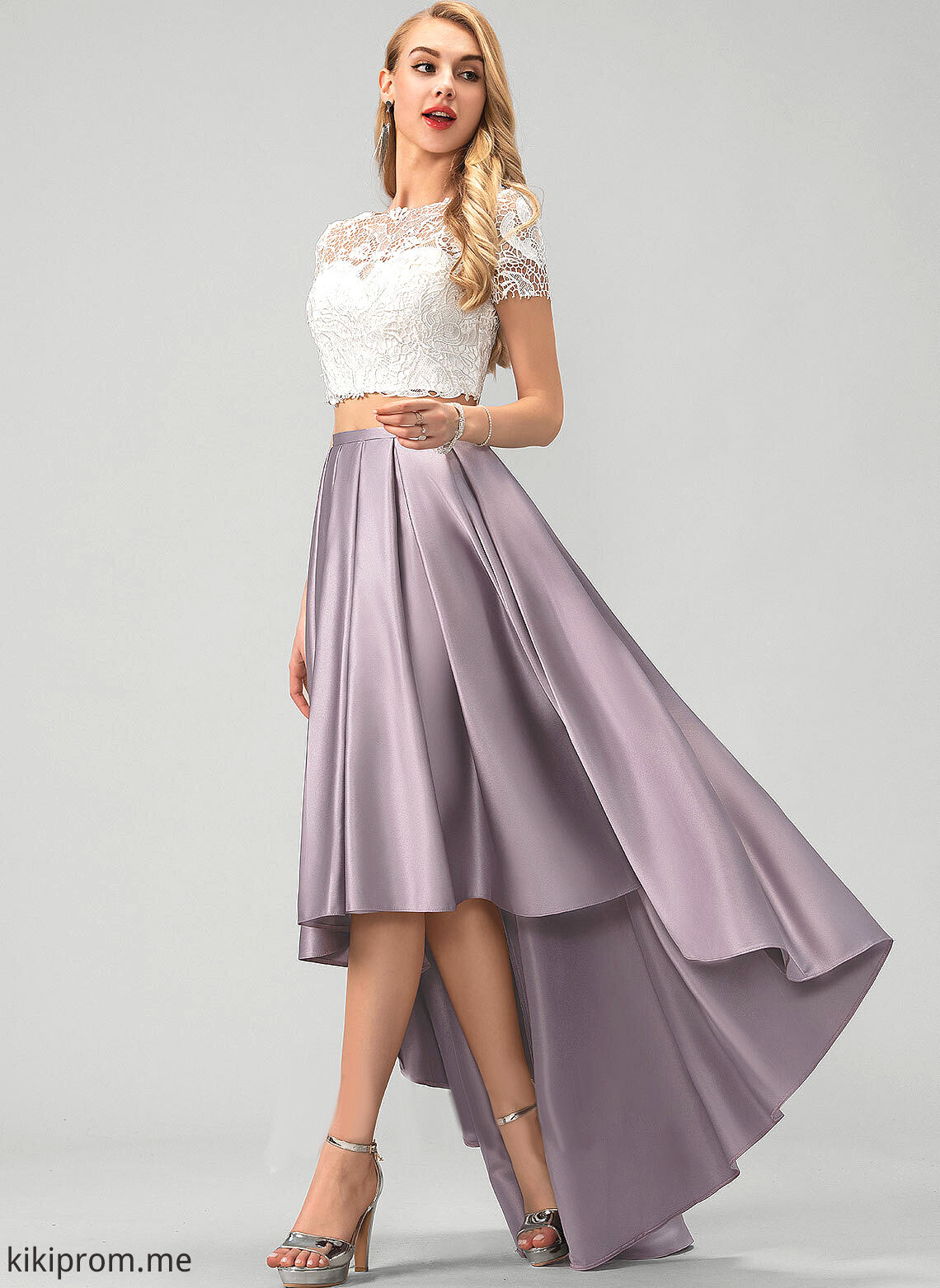 With Neck Asymmetrical A-Line Satin Elizabeth Lace Prom Dresses Scoop Pockets