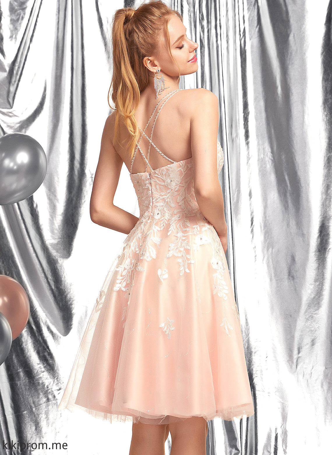 With Square Knee-Length Sequins Kelsie Prom Dresses A-Line Neckline Tulle Beading