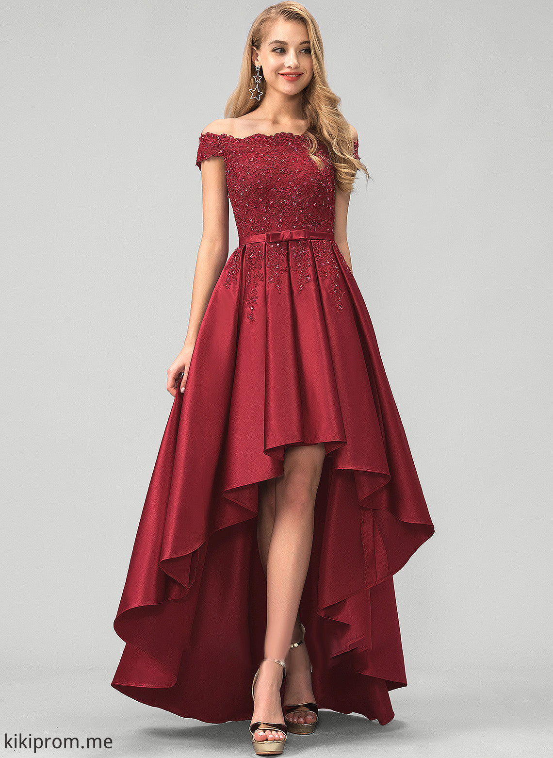 Bow(s) Prom Dresses Ball-Gown/Princess Off-the-Shoulder Beading Asymmetrical Sequins With Lace Evelyn Satin