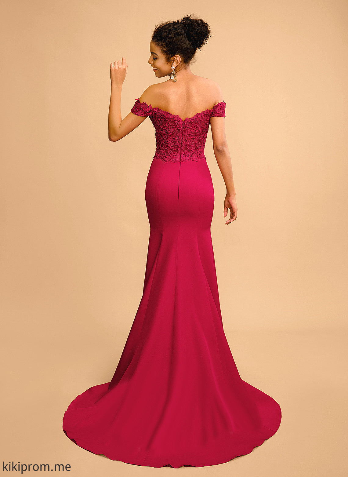 With Stretch Off-the-Shoulder Lace Kaitlin Floor-Length Sequins Prom Dresses Trumpet/Mermaid Crepe