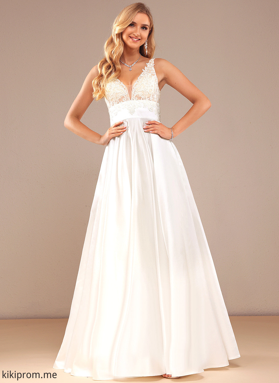 Floor-Length Wedding Dresses Satin Tina Dress V-neck With Lace Wedding Lace Ball-Gown/Princess Pockets