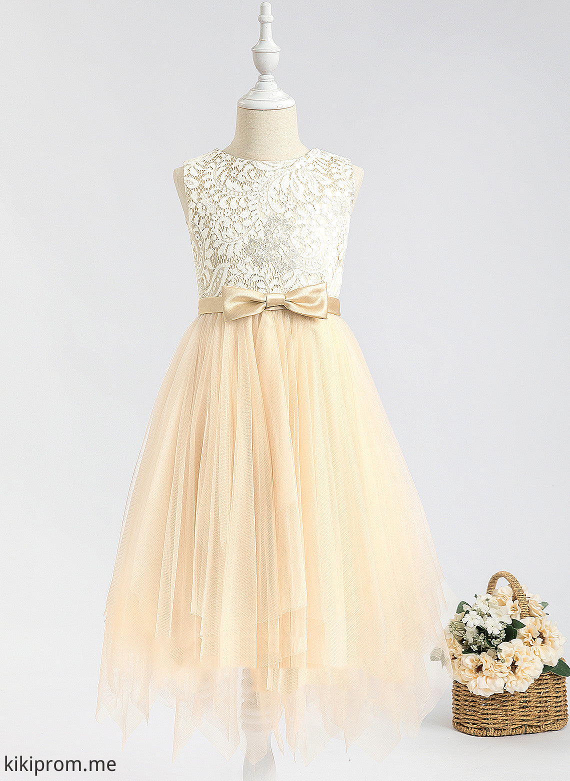 Girl Tulle Neck Tea-length Dress - Flower Lace/Bow(s) Lauryn Sleeveless With A-Line Scalloped Flower Girl Dresses