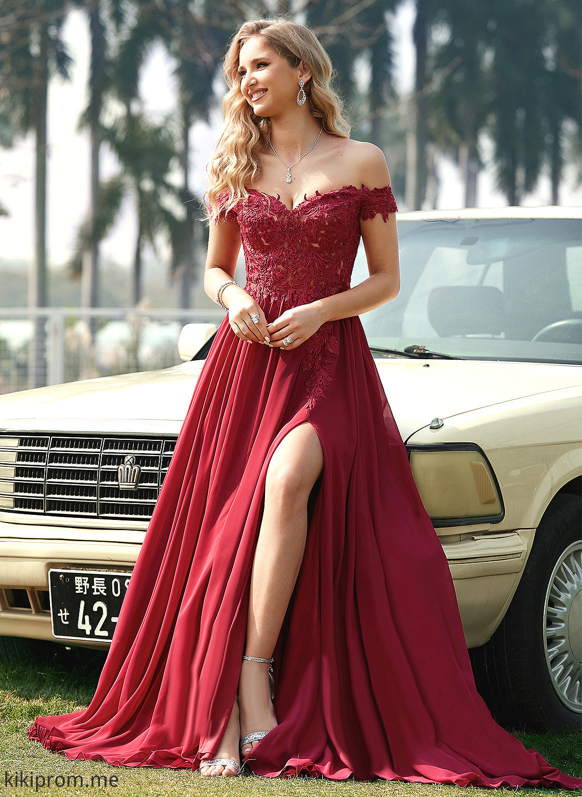 With Lace Off-the-Shoulder Sophia Sweep Chiffon Sequins A-Line Train Prom Dresses