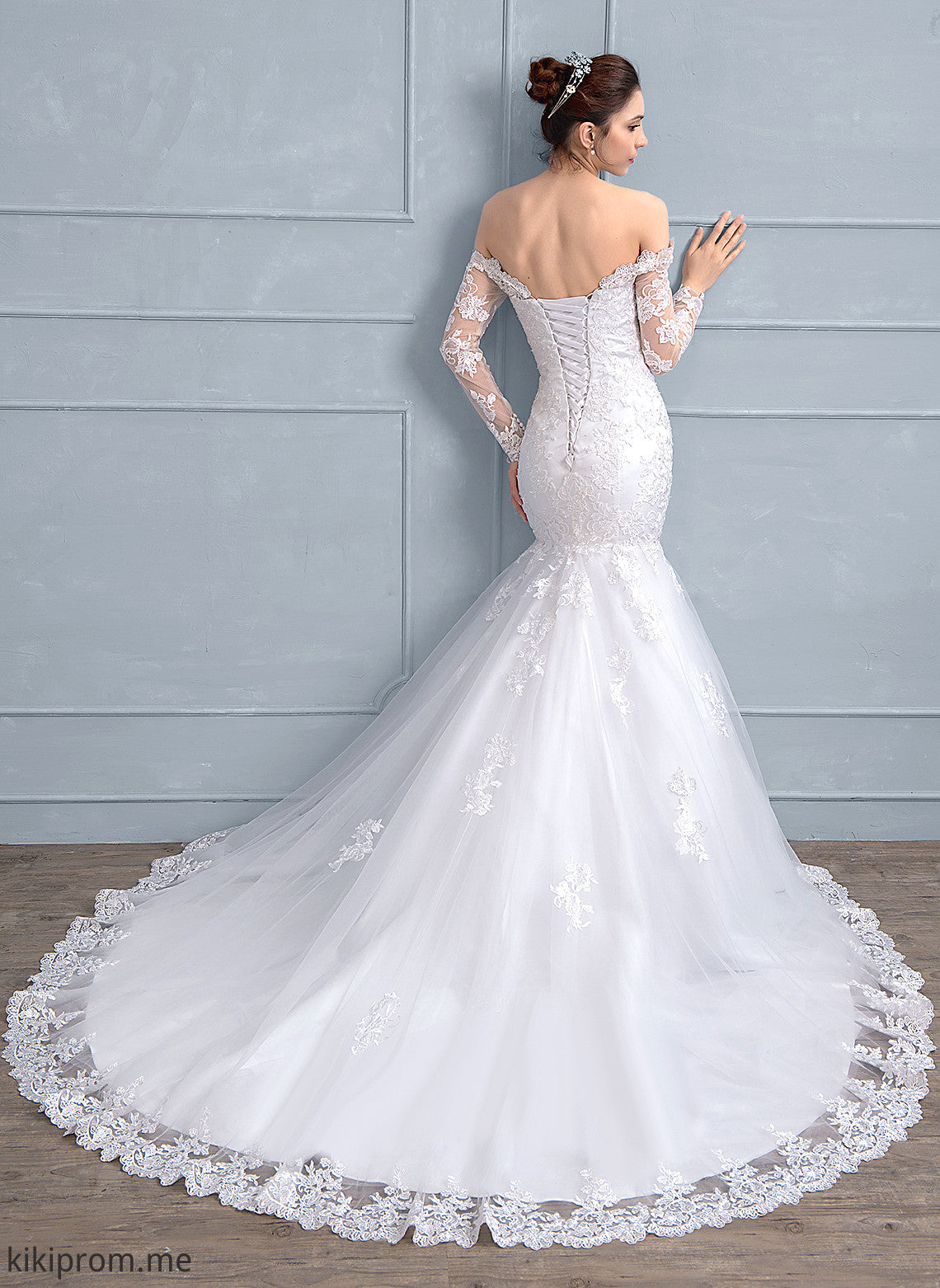 Beading Lace Dress Sequins Off-the-Shoulder Tulle Train Wedding Dresses Emmalee Trumpet/Mermaid Court With Wedding