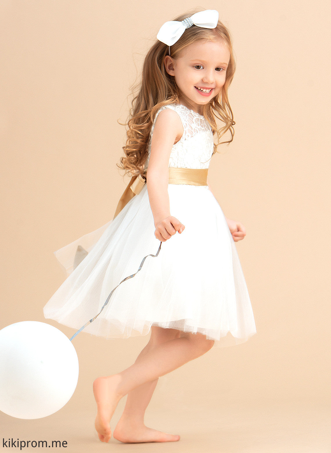 With Dress Neck Girl Sash/Bow(s)/Back A-Line Scoop Hole Flower Girl Dresses - Flower Millie Sleeveless Satin/Tulle/Lace Knee-length