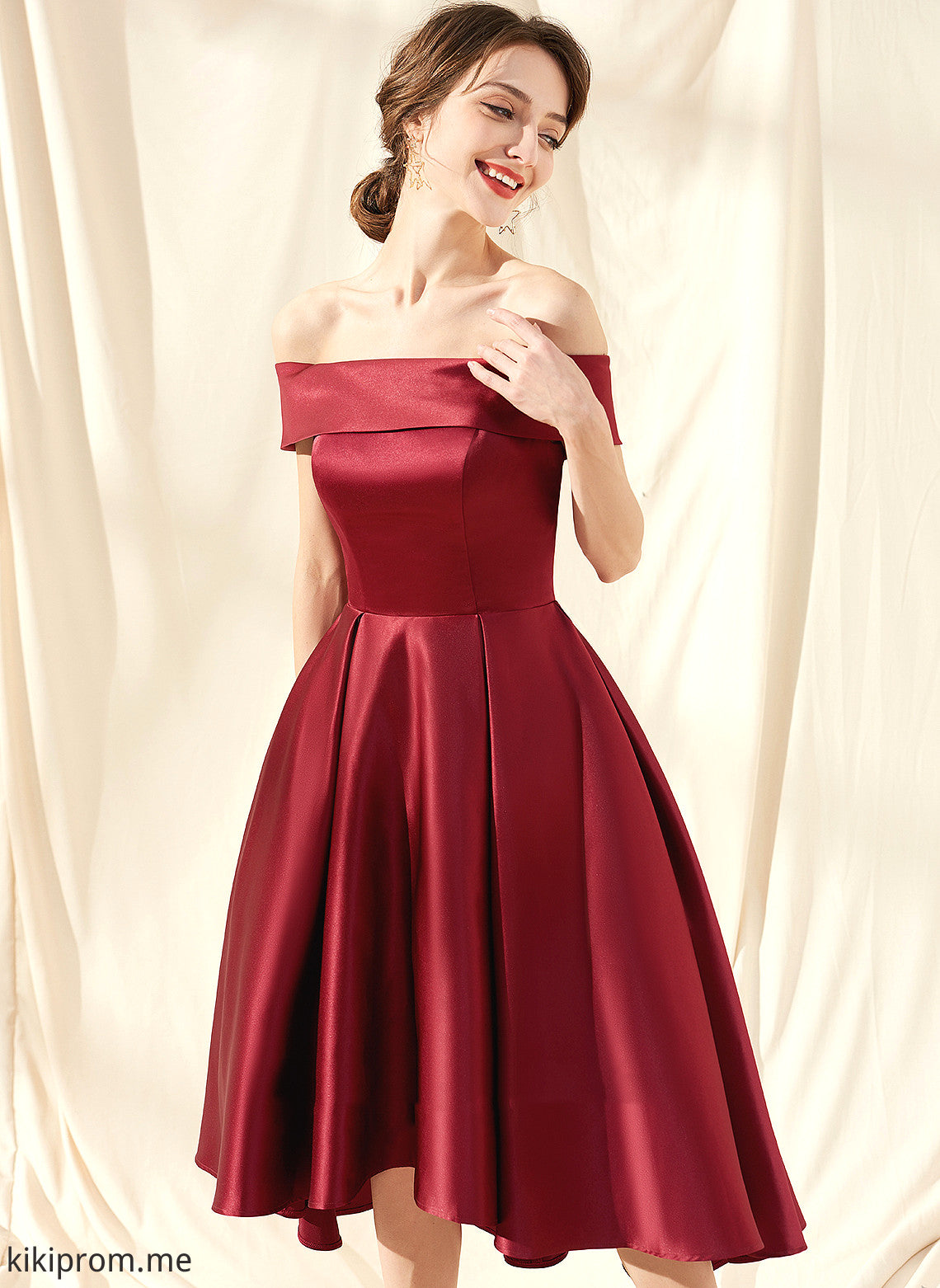 With Dress A-Line Off-the-Shoulder Homecoming Dresses Vivian Asymmetrical Pockets Homecoming Satin