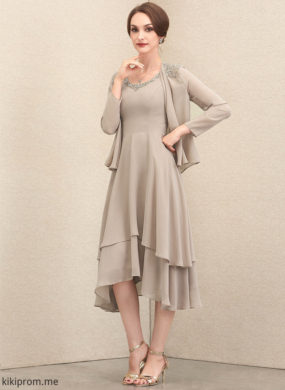 Mother of the Bride Dresses A-Line Asymmetrical Sequins Beading Chiffon the of Scoop Bride With Neck Dress Izabelle Mother