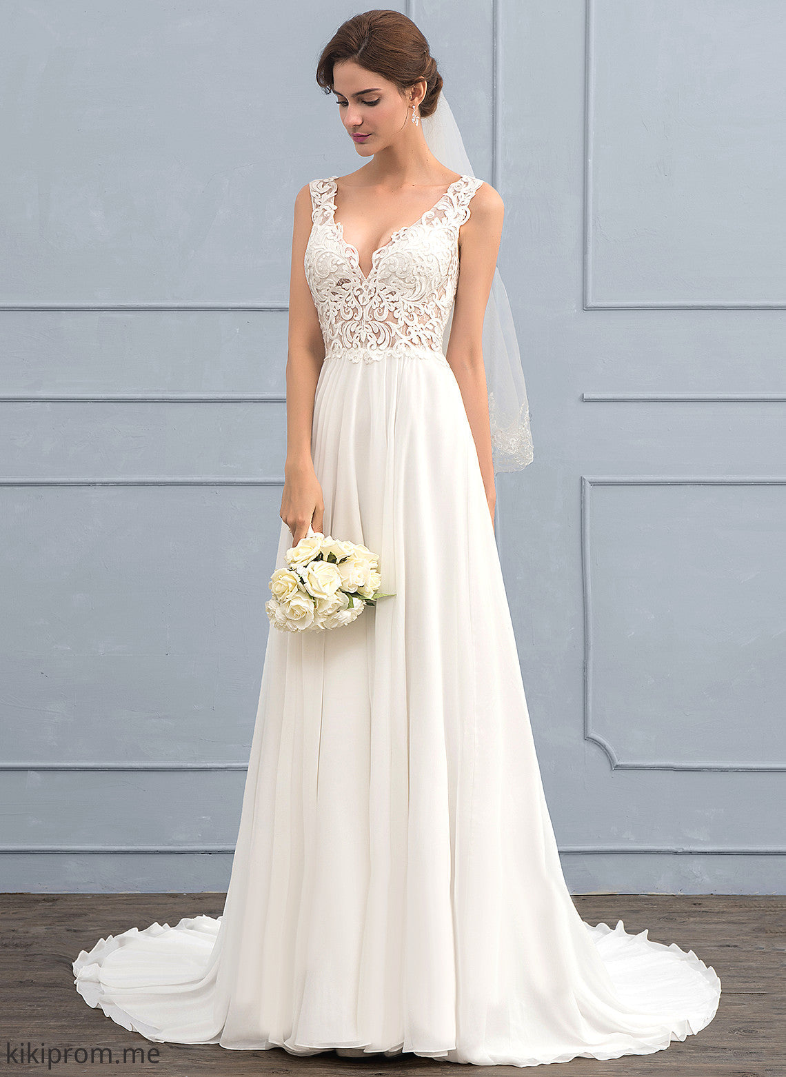 Court Genevieve Lace Wedding Dresses Chiffon Wedding A-Line V-neck Dress Train