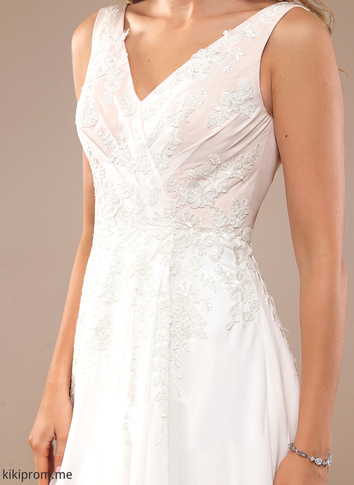 Split Isabell Wedding With A-Line Lace Front Wedding Dresses Dress Sequins Train Chiffon Sweep Lace V-neck