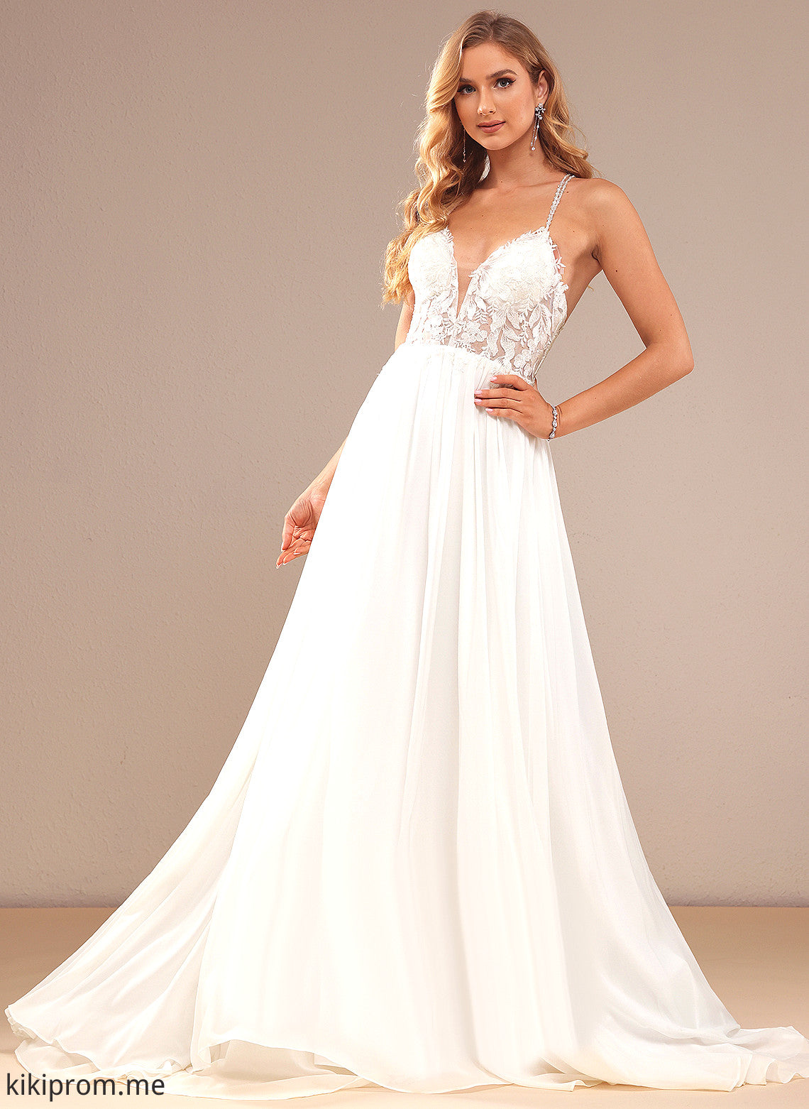 Beading A-Line Lace Kierra Dress Chiffon Wedding With Wedding Dresses Sequins Train V-neck Sweep