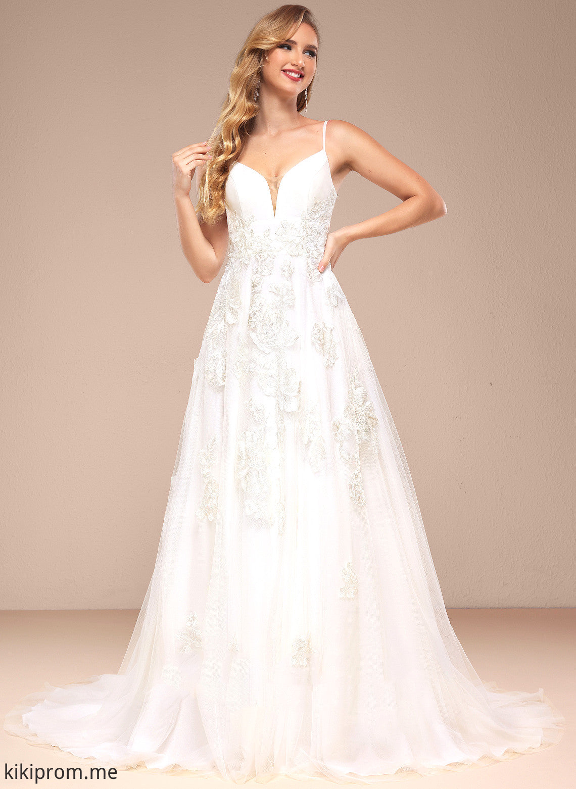 V-neck Sequins Wedding Dresses Avah Train Dress Court With Lace Ball-Gown/Princess Tulle Wedding