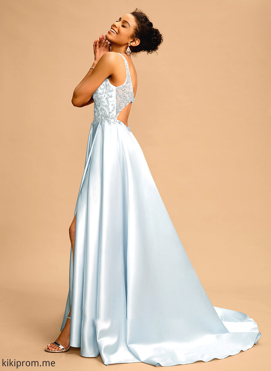 With Train Sam Satin Sweep V-neck Ball-Gown/Princess Beading Prom Dresses