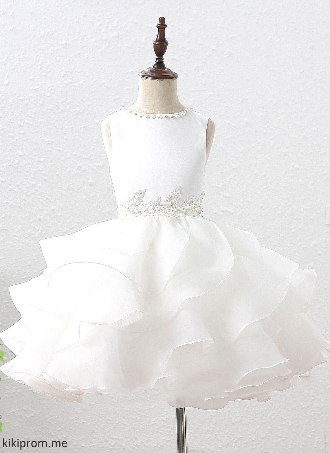 Court - Ruffles/Beading/Appliques Organza/Satin Flower Girl Dresses Hazel Neck Dress Sleeveless Scoop Ball-Gown/Princess Flower With Train Girl