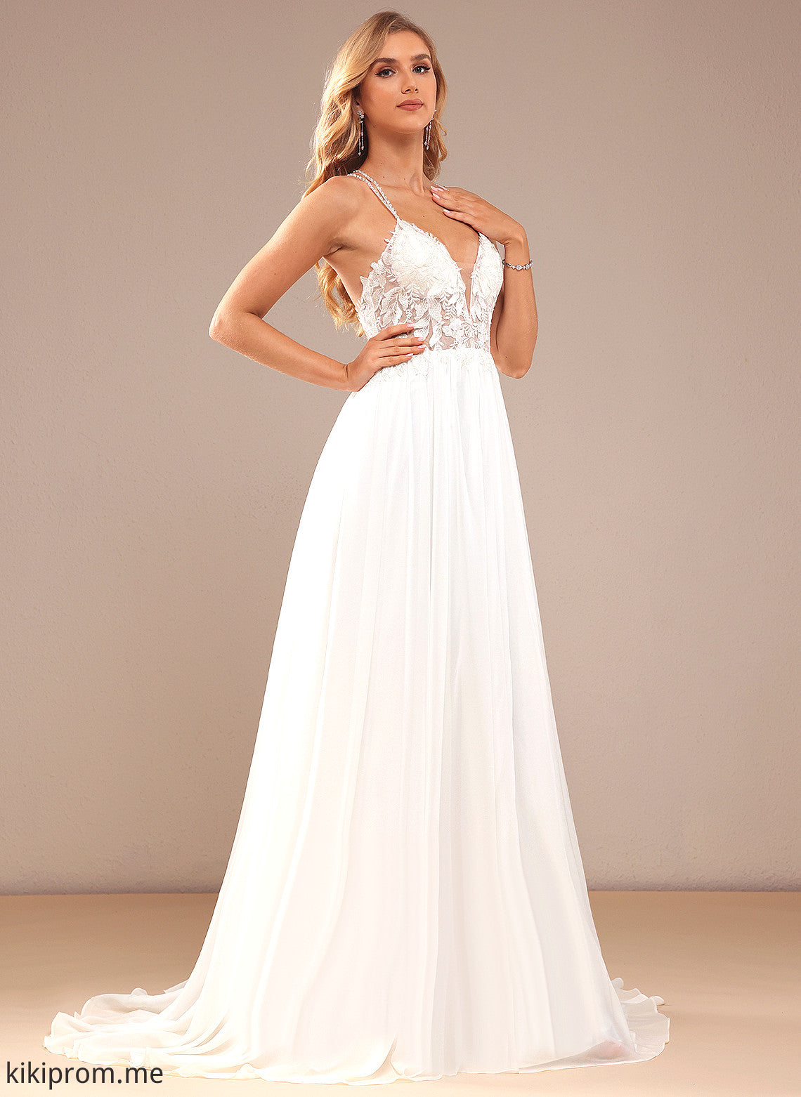 Beading A-Line Lace Kierra Dress Chiffon Wedding With Wedding Dresses Sequins Train V-neck Sweep