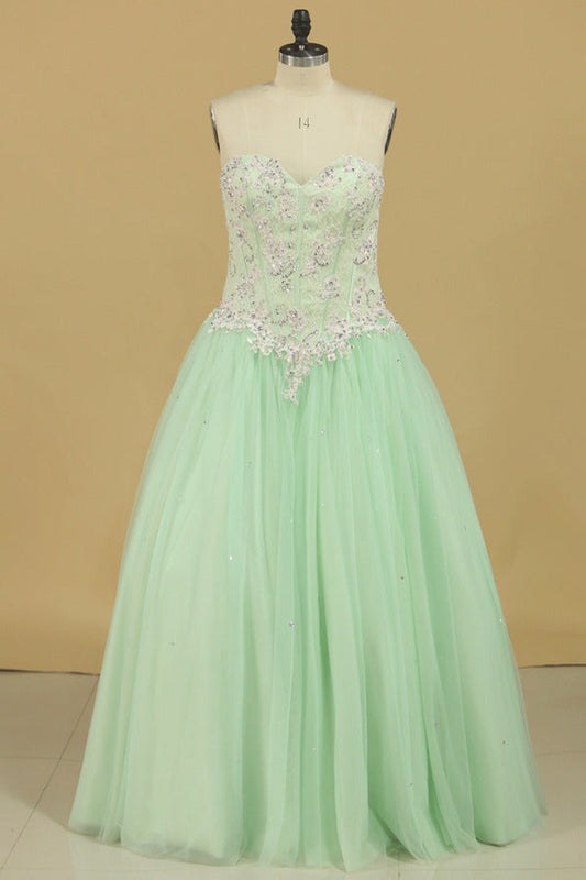 2024 Quinceanera Dresses Sweetheart Ball Gown Tulle With Applique P4QLEDDQ