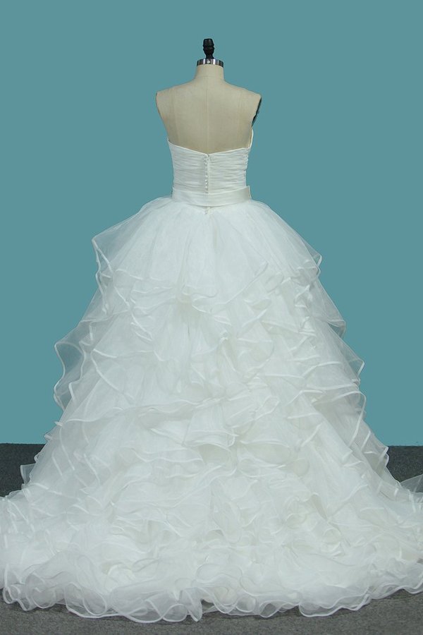 2024 Organza A Line Sweetheart Bridal Dresses With Covered Button PYQXYQM2