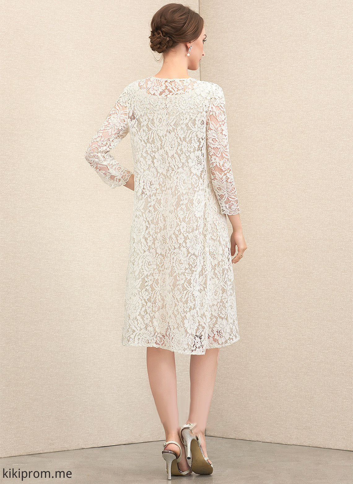 Knee-Length Chiffon Tessa of Bow(s) Sheath/Column Mother of the Bride Dresses the Bride Lace Dress With Mother V-neck