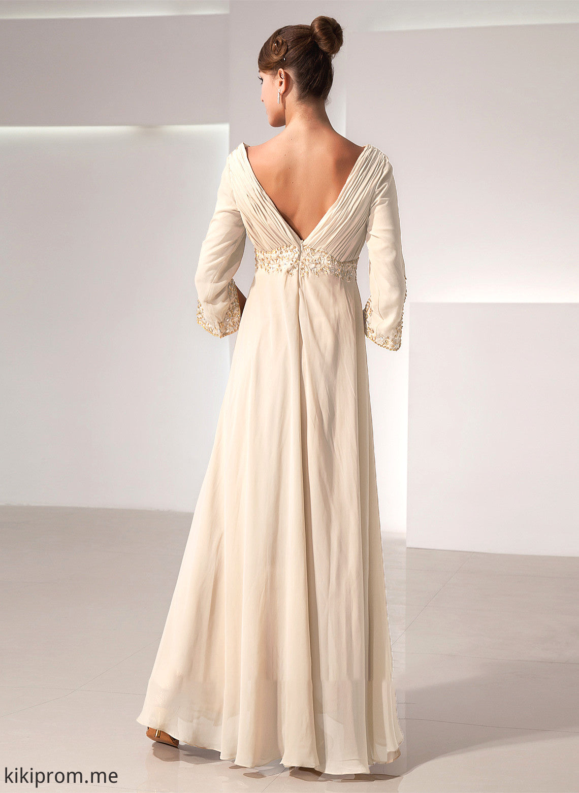 Chiffon Dress the V-neck Robin Bride Beading Mother of the Bride Dresses Mother Floor-Length of Ruffle With Empire