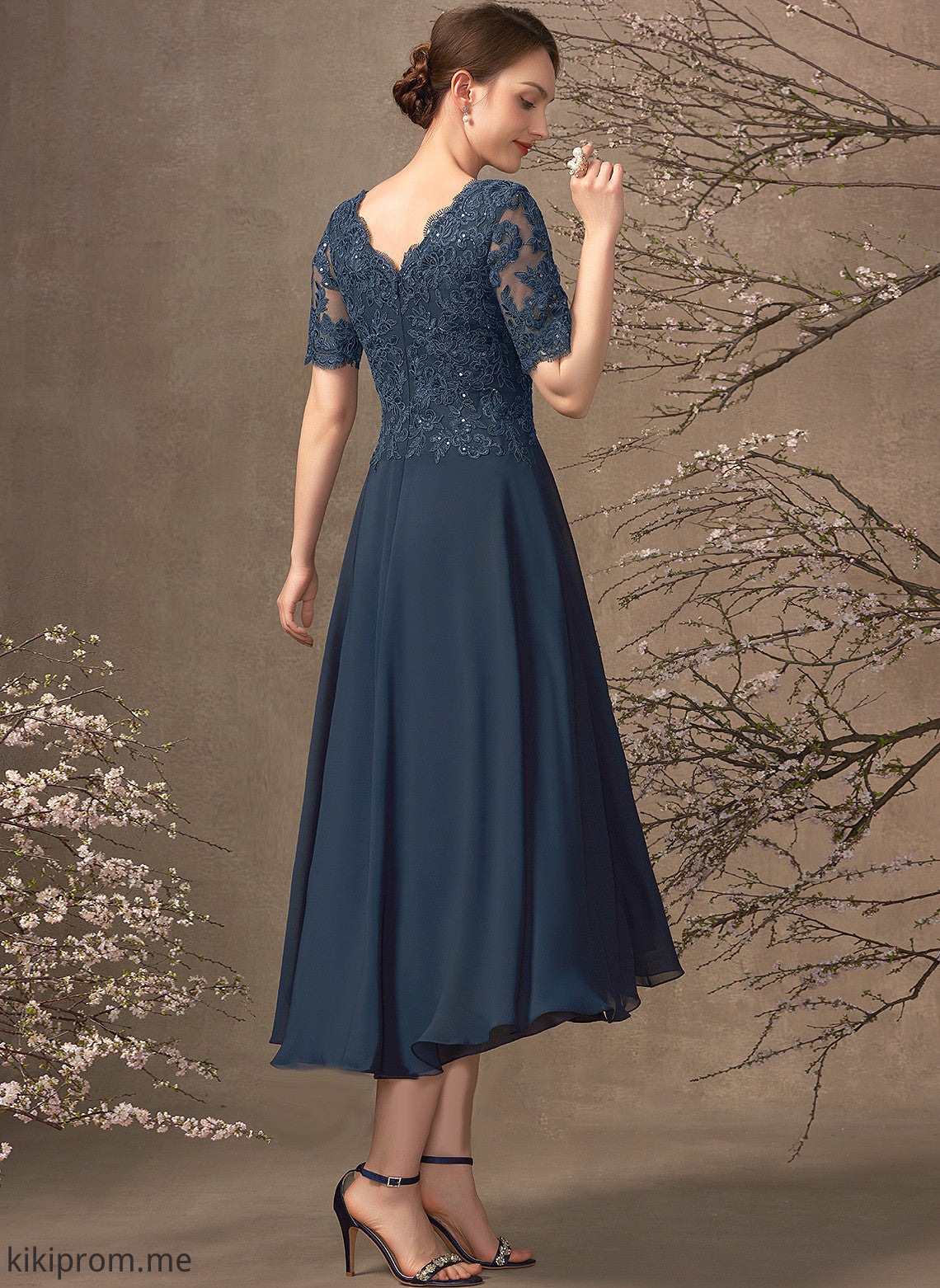 With Sequins Chiffon Lace A-Line Mother of V-neck Dress Mother of the Bride Dresses the Asymmetrical Rhoda Bride