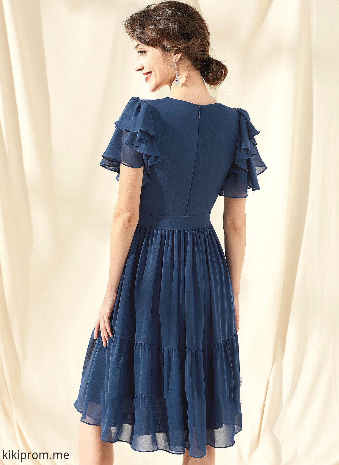 With Dress Chiffon Homecoming Taryn A-Line V-neck Cascading Knee-Length Ruffles Bow(s) Homecoming Dresses