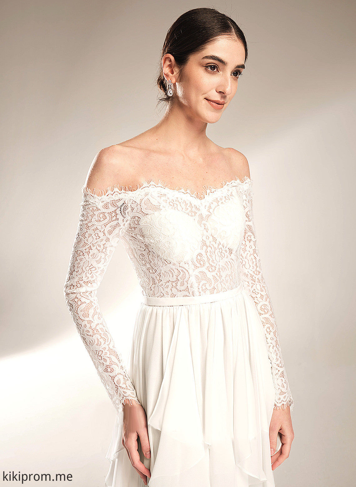 A-Line Court Wedding Dresses Train Chiffon Wedding With Lace Off-the-Shoulder Aaliyah Ruffle Dress