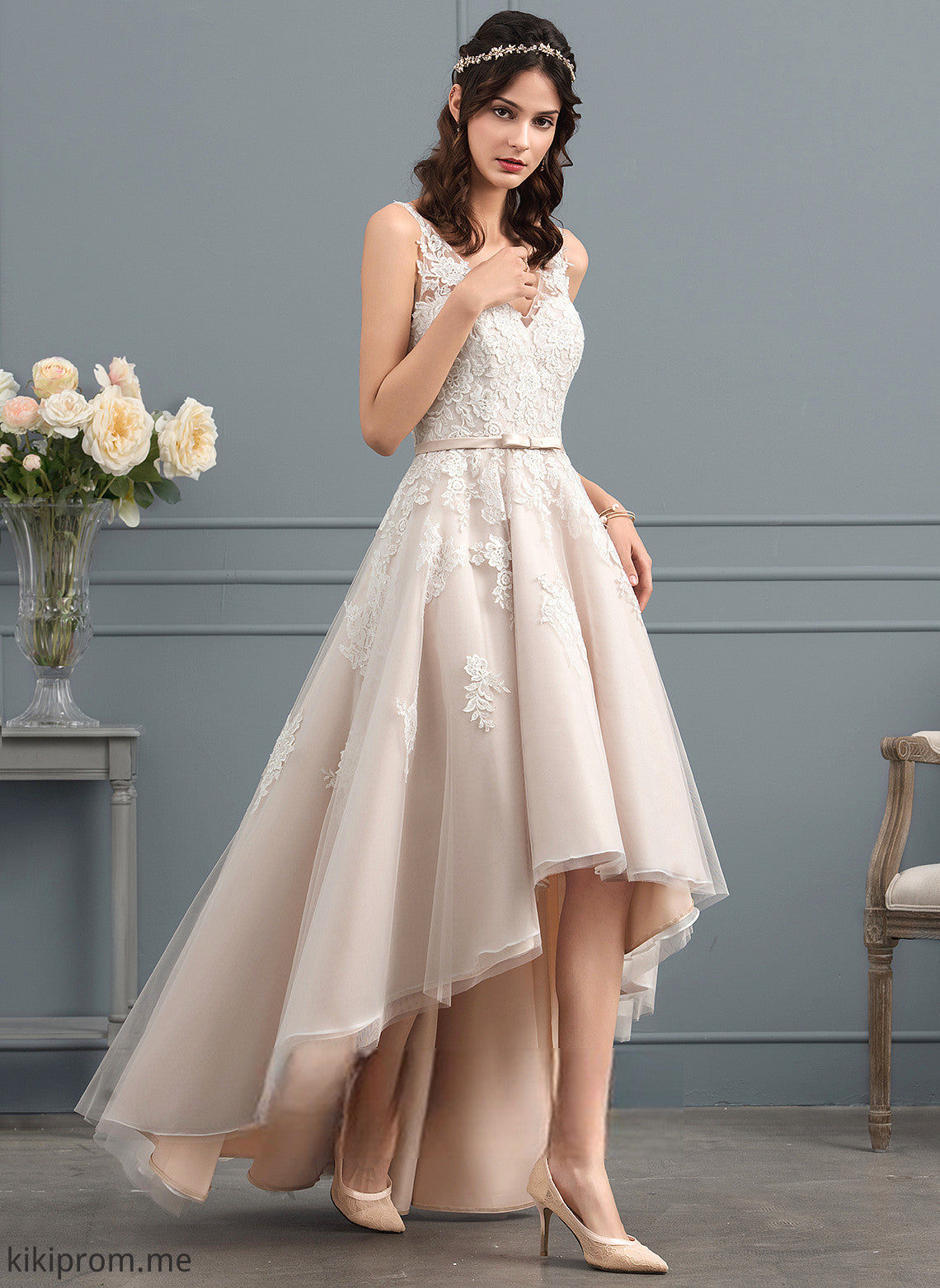 Thirza Wedding Wedding Dresses Satin A-Line Dress Tulle Bow(s) V-neck Asymmetrical With Lace