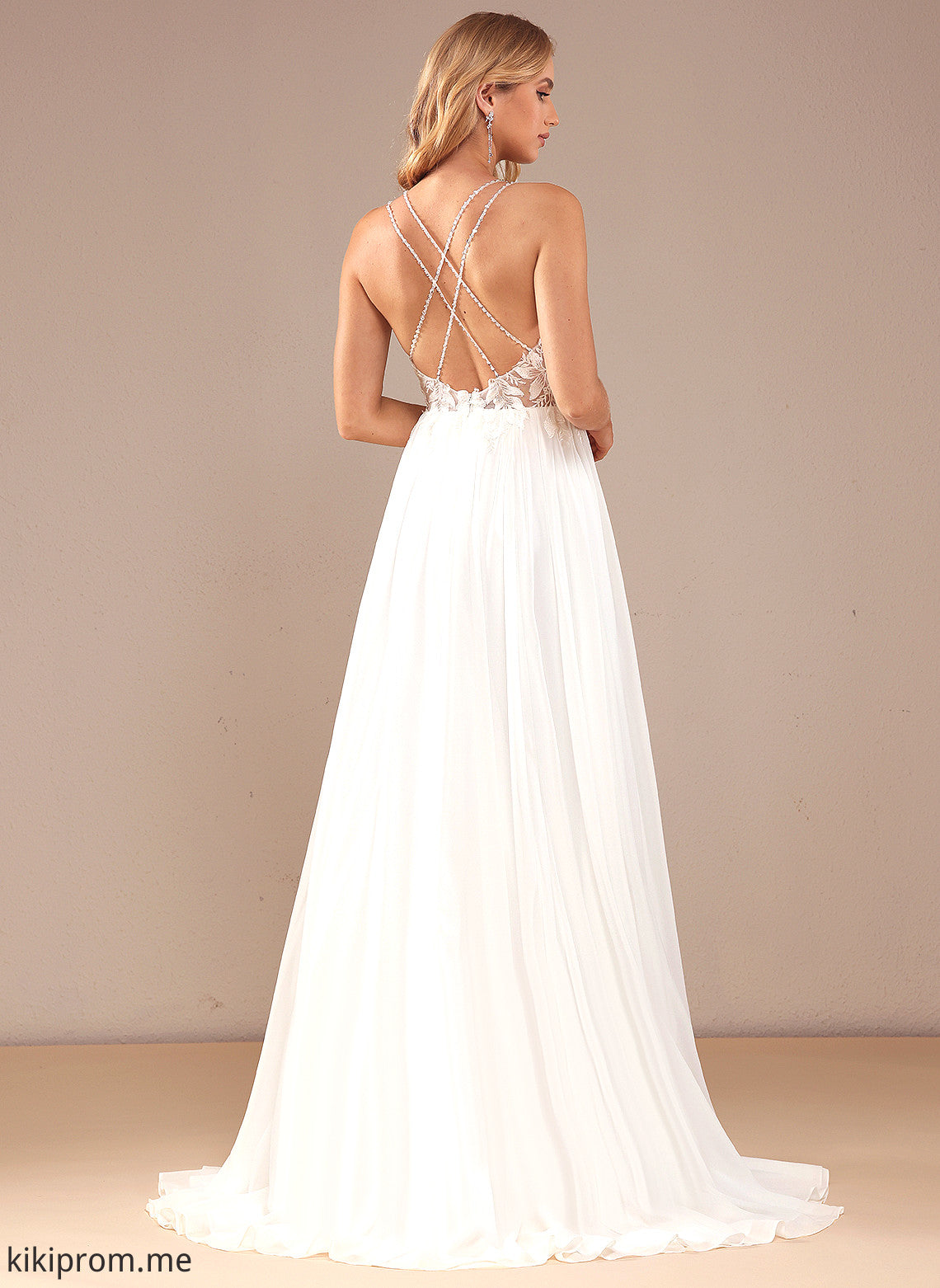 Beading A-Line Lace Kierra Dress Chiffon Wedding With Wedding Dresses Sequins Train V-neck Sweep