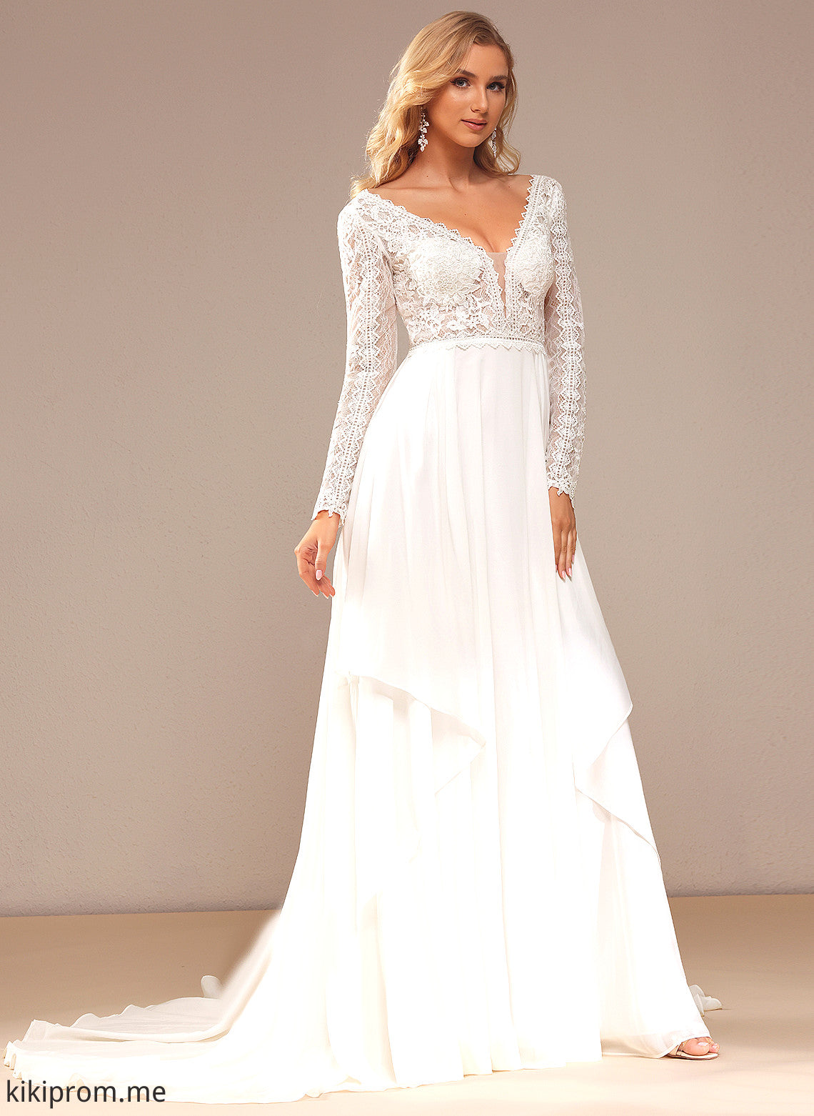 Ruffle Lace With V-neck Train A-Line Alexia Chiffon Wedding Court Dress Wedding Dresses Lace