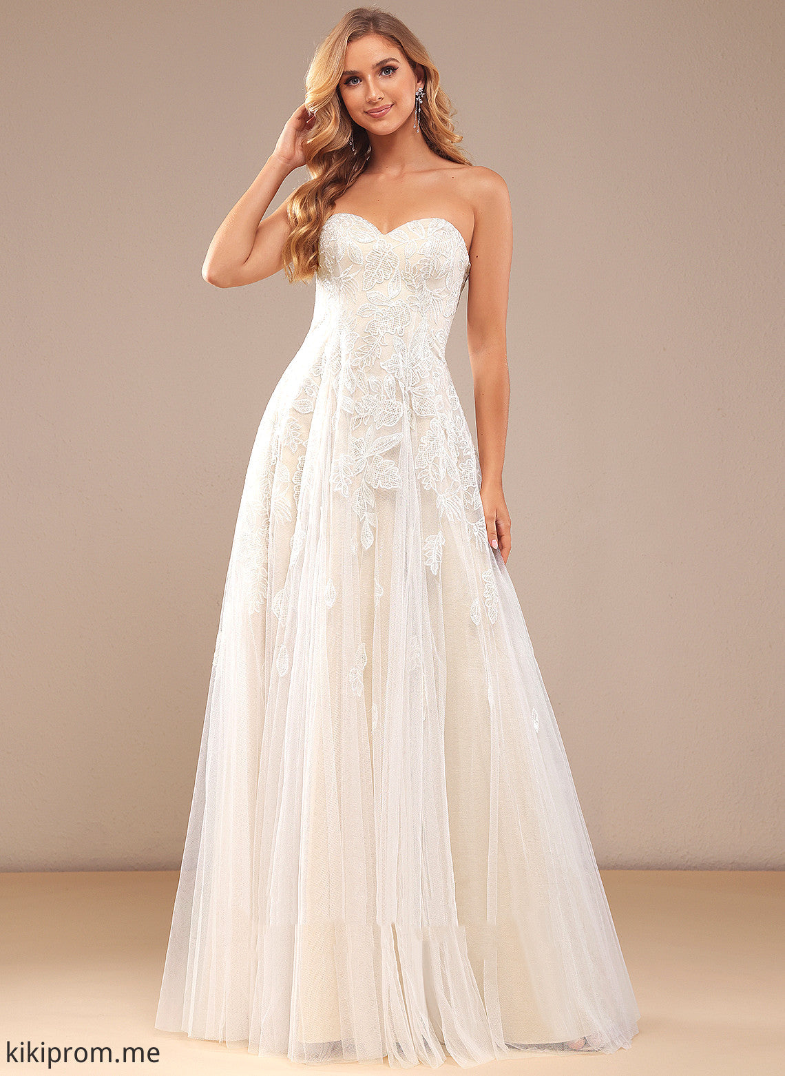 Wedding A-Line Sequins Gia With Sweetheart Floor-Length Dress Wedding Dresses Lace