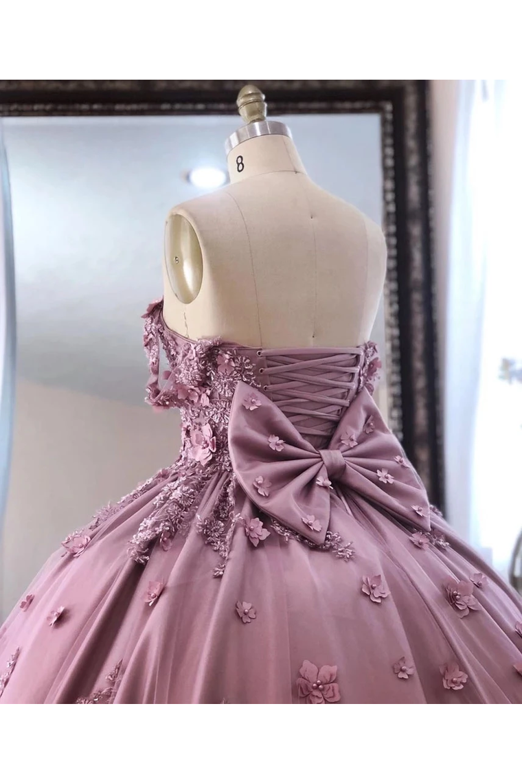 Ball Gown Off The Shoulder Tulle Quinceanera Dress With Lace Appliques Puffy Prom STFP3HM7KB3