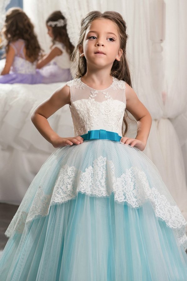 2024 Ball Gown Scoop With Applique Flower Girl Dresses Tulle P58772SD