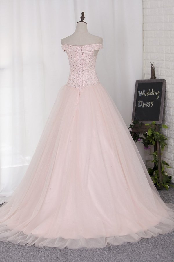 2024 Ball Gown Boat Neck Quinceanera Dresses Tulle PZCBYX4B