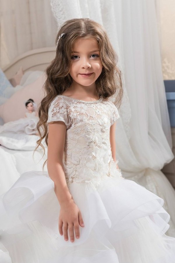 2024 Flower Girl Dresses Ball Gown Scoop Short Sleeves Tulle With PX1YGPSY