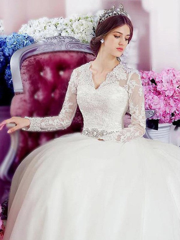 A-Line/Princess Long Sleeves V-neck Cathedral Train Applique Lace Tulle Wedding Dresses TPP0006776