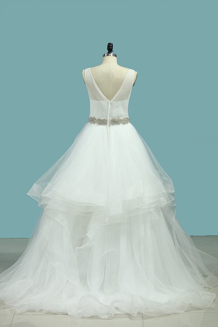 2024 Wedding Dresses V-Neck Tulle With Beaded Belt Court Train