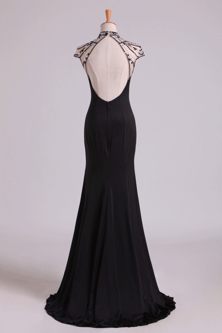 2024 New High Neck Sheath Prom Dresses Spandex With Beading & Slit